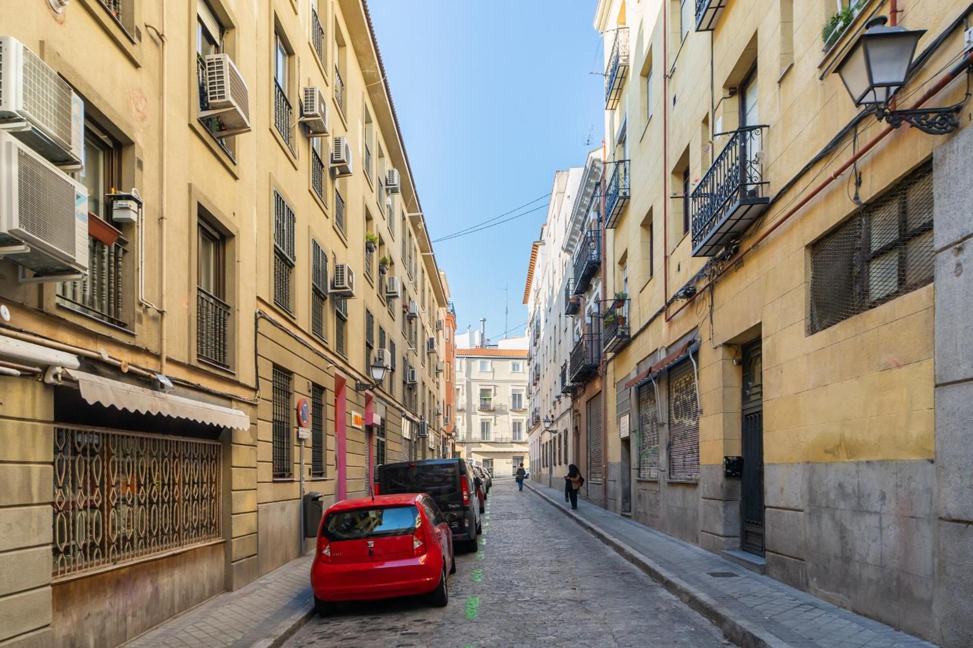 마드리드 Atico Con Terraza En Lavapies Alquiler Temporal 아파트 외부 사진