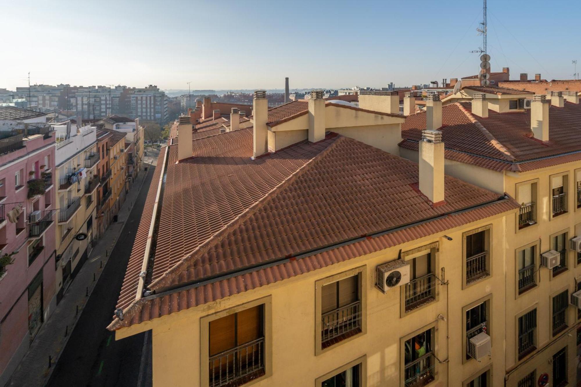마드리드 Atico Con Terraza En Lavapies Alquiler Temporal 아파트 외부 사진